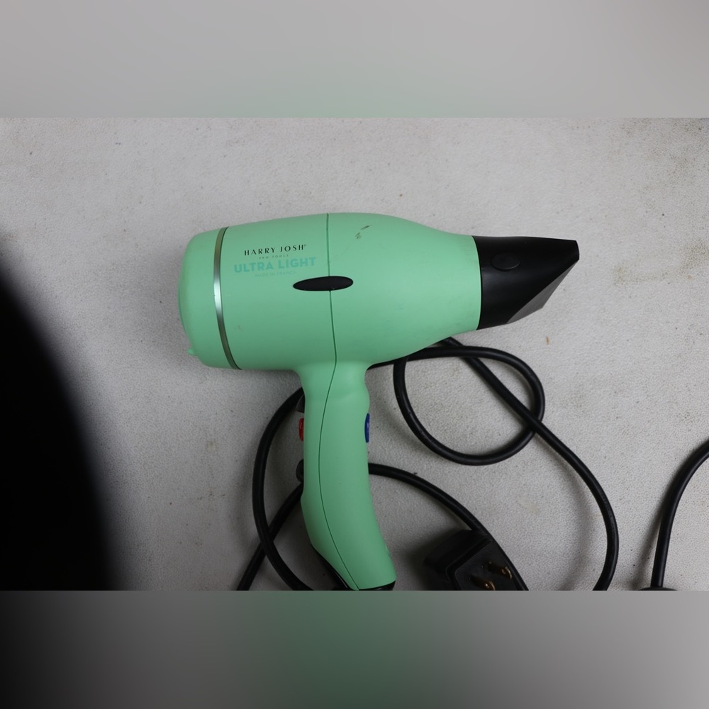 Josh Harry Light Pro Hair Dyer